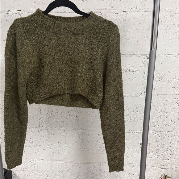 Wild Fable Textured Olive Knit Top Cropped Long Sleeve Sweater - Size XS - NWOT - Picture 1 of 3